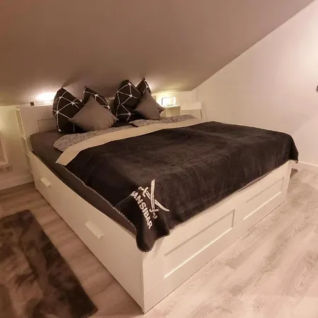 Wohnen Am Stadtgarten - Ruhig Und Zentral Gelegen *